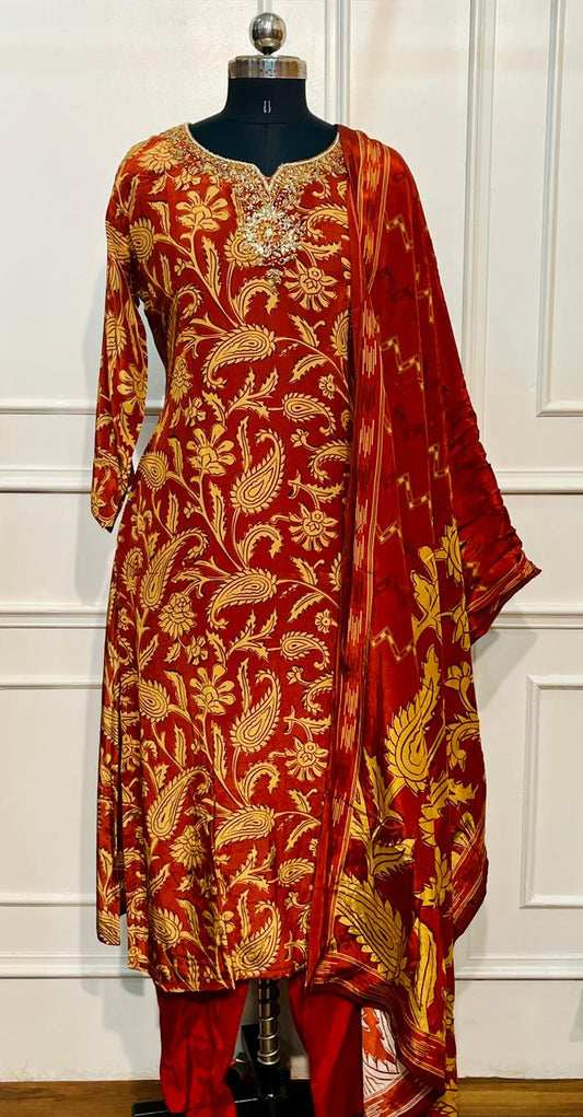 Royal Scarlet Paisley Print Butter Crepe Suit Set (RT2026)
