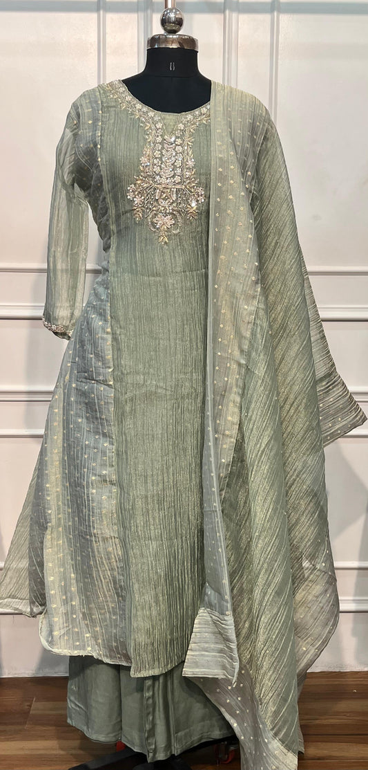 Verdant Grace Premium Salsa A-Line Suit Set (RT1294)