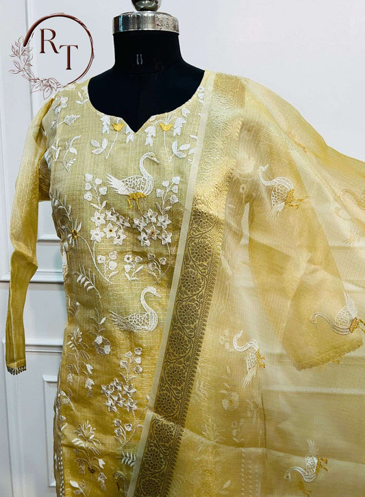 KOTA18 - Golden Swan Straight Cut 3 Piece Set