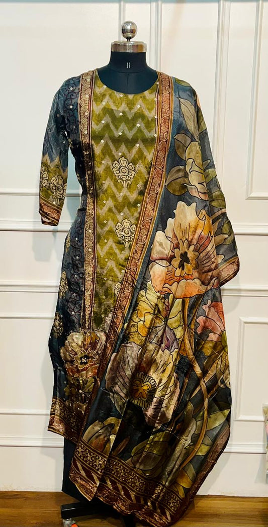 Olive Meadow Luxe Butter Crepe Suit Set (RT2032)