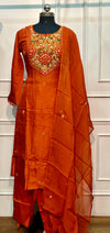Amber Bloom Mull Chanderi Embroidered Suit Set (XL)