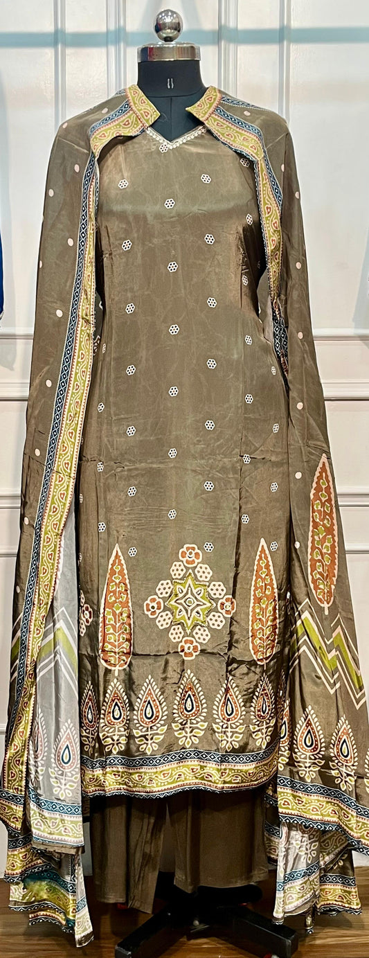 Olive Heritage Butter Crepe Cape Suit Set (RT1213)