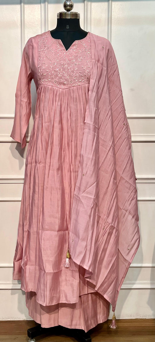 Blush Pearl Mull Chanderi Embroidered 3 Piece Suit Set (RT1227)
