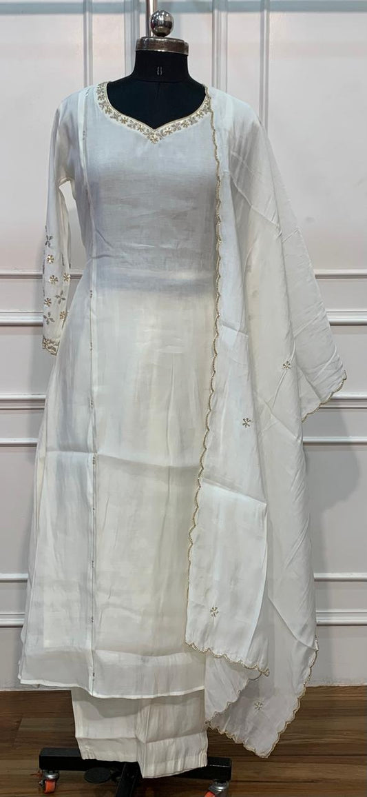 Ivory White Embroidered A-Line Suit Set (RT1651)